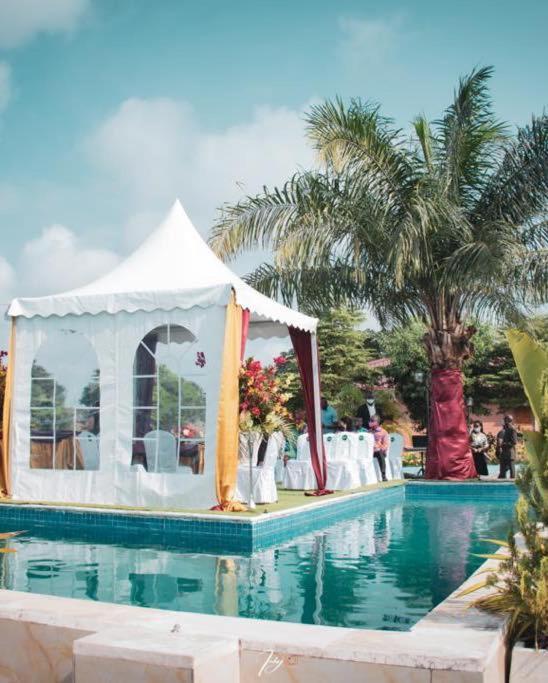 Mont Bleu Hotel Libreville Exterior photo